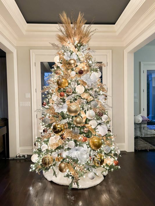 Winters Golden Glow Christmas Tree toronto