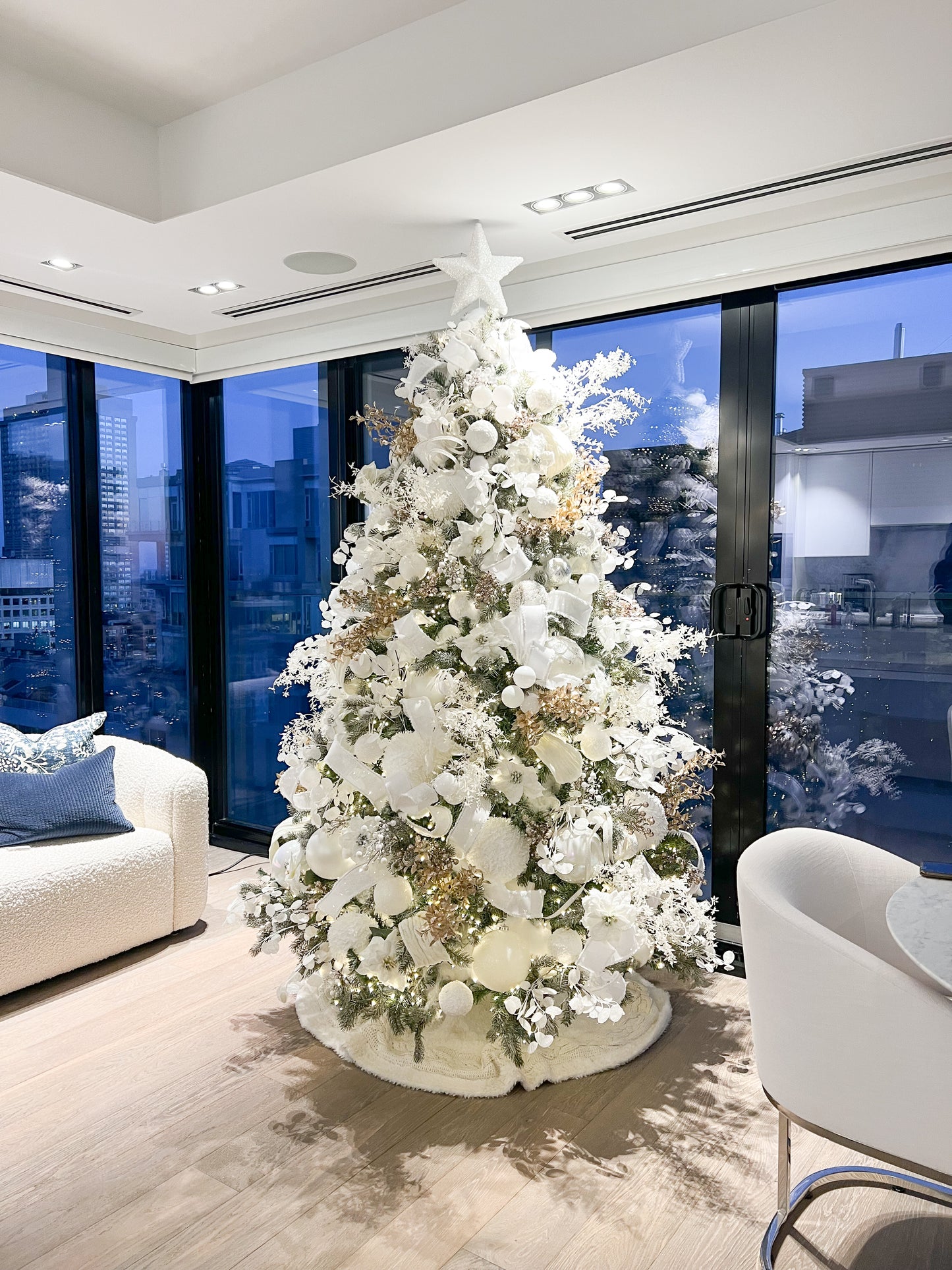 Amara Nordic White Winter Christmas Tree