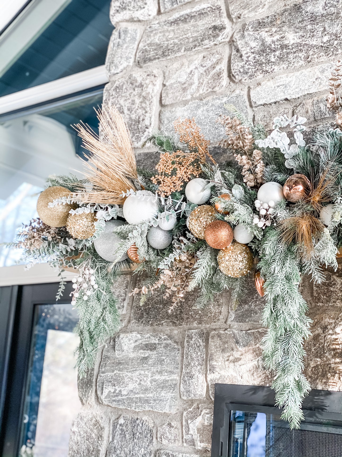  Winter Wonderland Mantel Garland